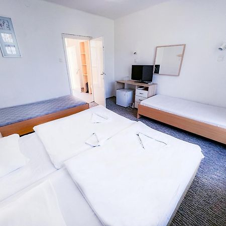 CE Napfény Hotel Siófok Extérieur photo
